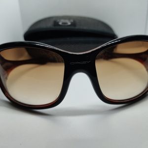 Oakley Sunglasses for Women